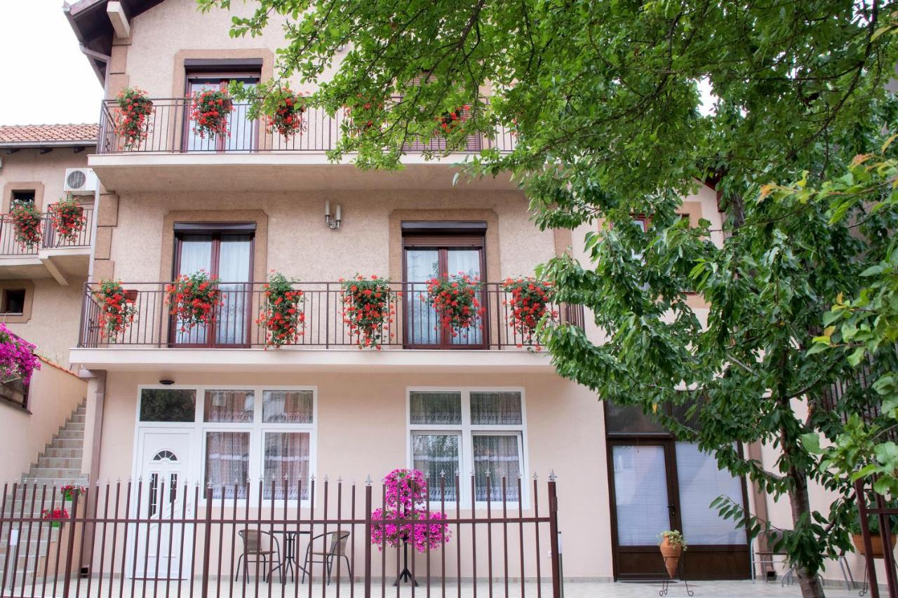 Nilena Apartmani Smederevo Zewnętrze zdjęcie